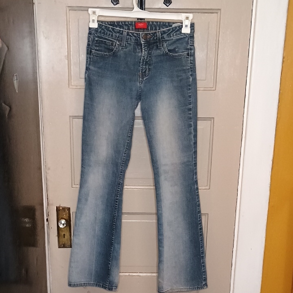 Mossimo Women's Blue Jeans size 7 Bootleg